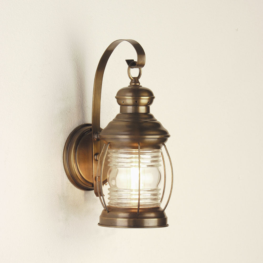 420B Plymouth Series - Bracket Copper Lantern