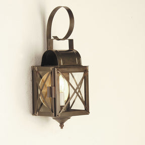 602B Gloucester Series - Bracket Copper Lantern